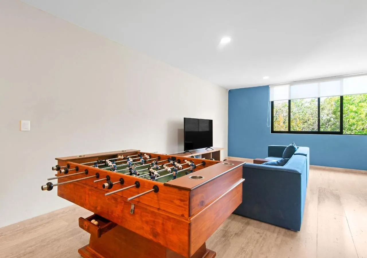 Modern Chic 1 Bedroom Apt W/ Rooftop Infinity Pool 툴룸 아파트
