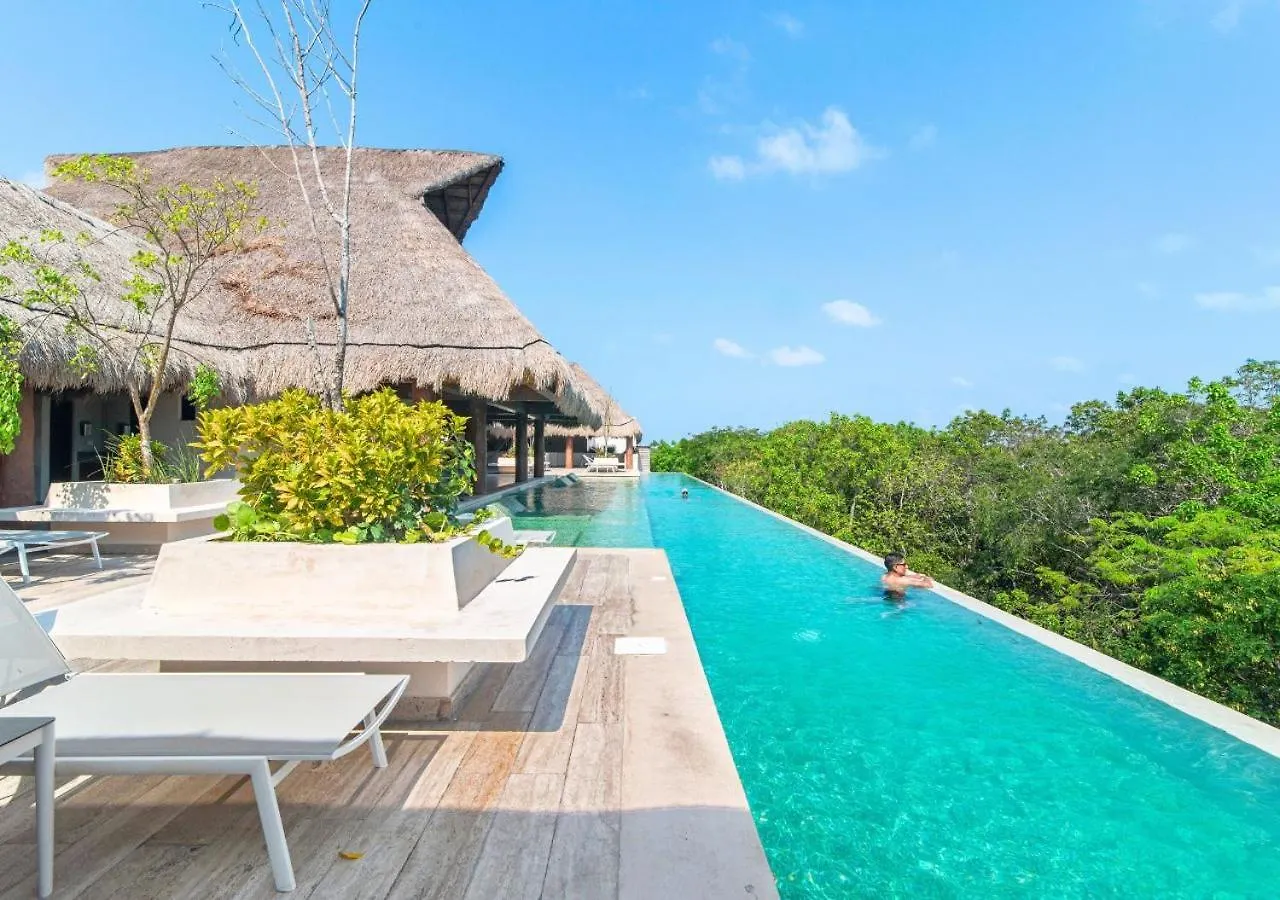 Modern Chic 1 Bedroom Apt W/ Rooftop Infinity Pool 툴룸 0*,  멕시코